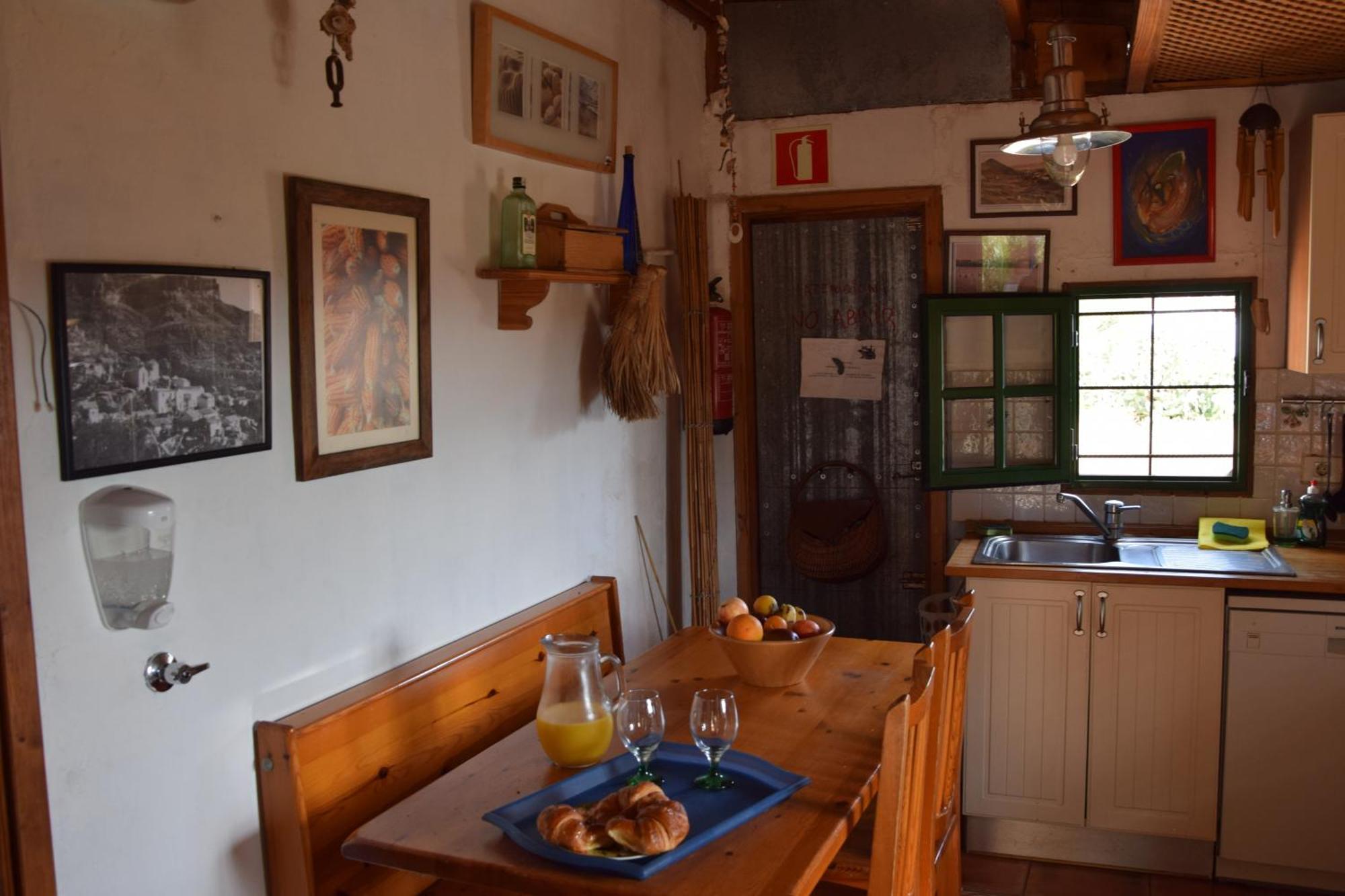 La Casa De Los Pinos Temisas Luaran gambar